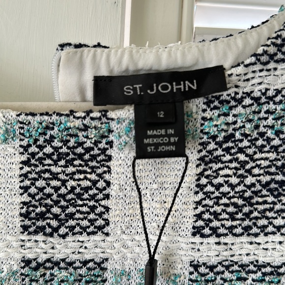 St Johns inauguration party dress. New with tags, never worn. - Picture 5 of 8